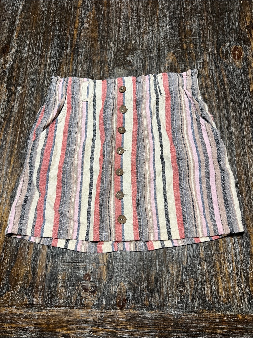 Jolt Striped Button-Front Mini Skirt in Pink, Red, Cream, Gray Linen Blend